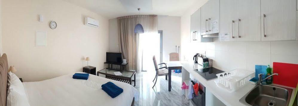 Latchi Escape Hotel And Suites 폴리스 외부 사진