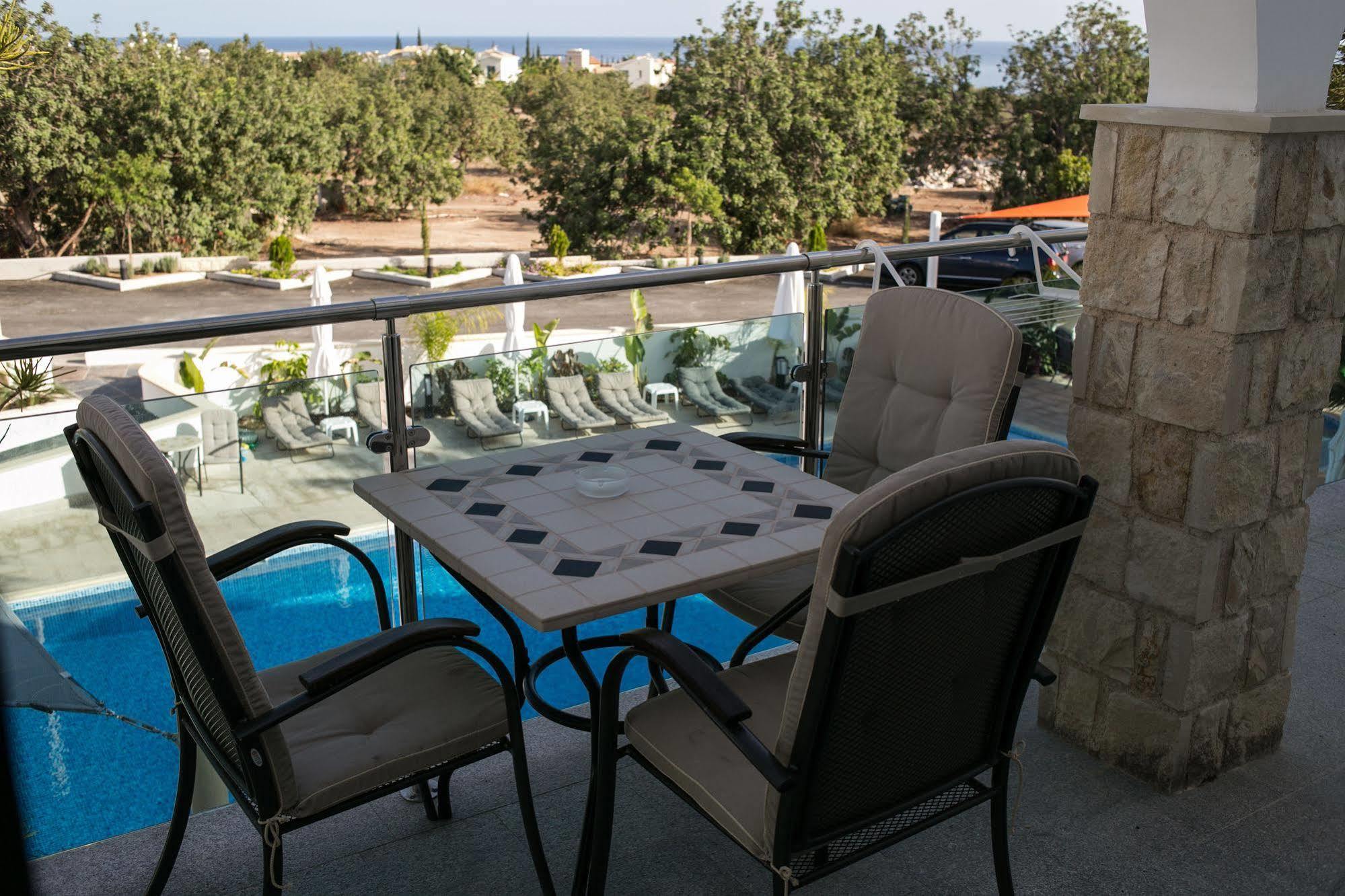 Latchi Escape Hotel And Suites 폴리스 외부 사진